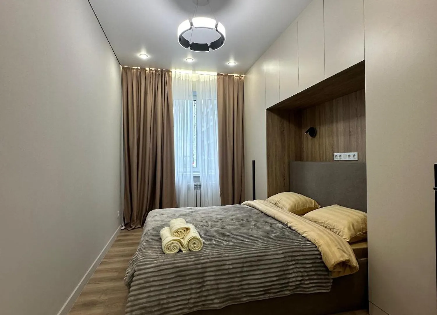 Aurus Apartments In Almaty